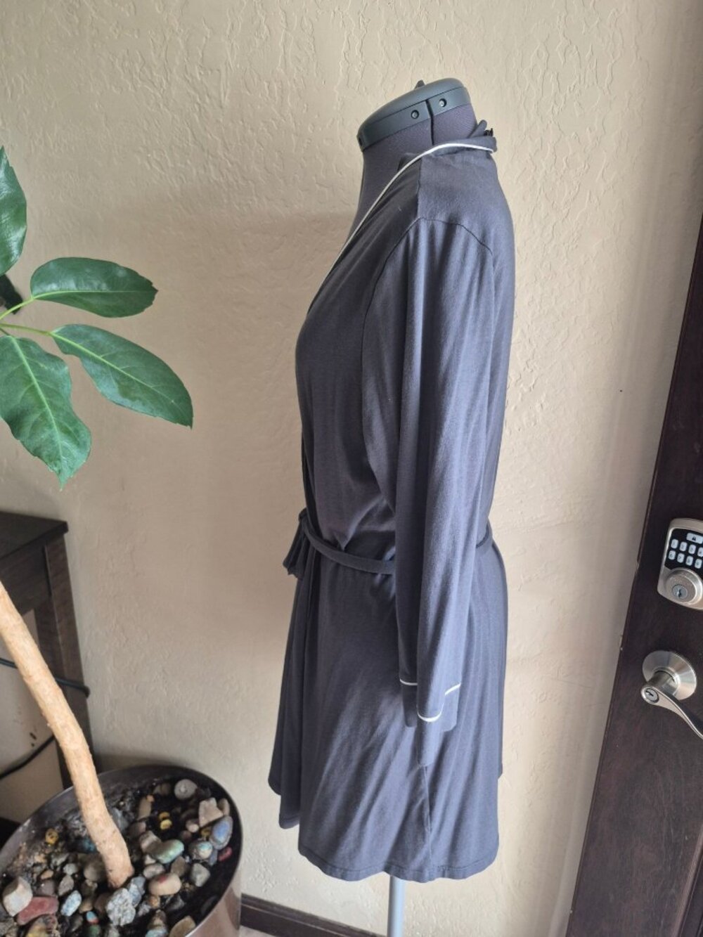 Cosabella Gray Robe With Tie Waist & White Trim Size Large - Picture 2 of 7